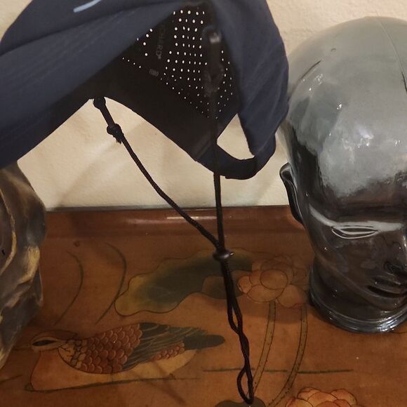 Tori Richard Tradewind Technologly Mesh Hat - Picture 7 of 8